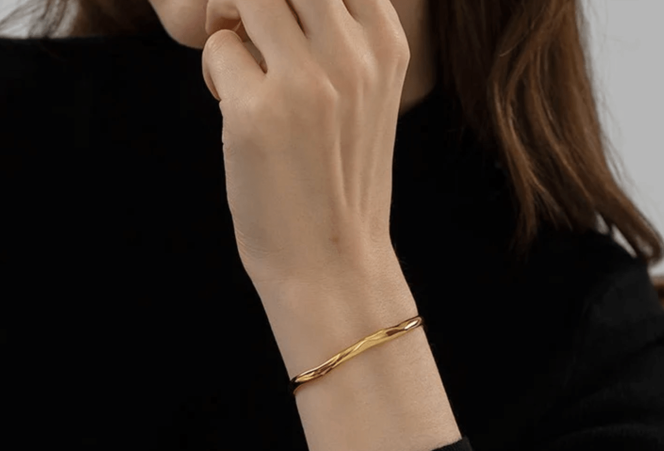 Bangle vs. Cuff vs. Chain Bracelet: What’s the Difference?
