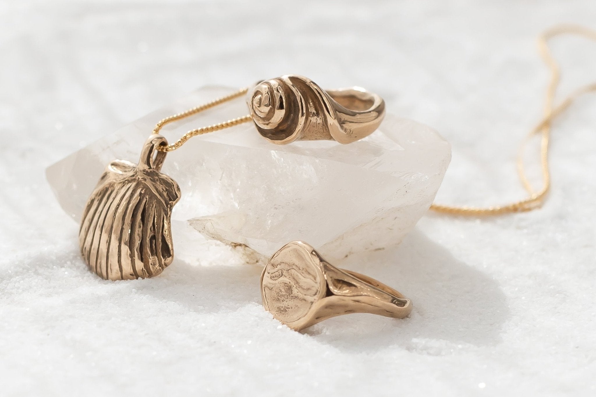 How to Keep Bronze Jewelry from Tarnishing