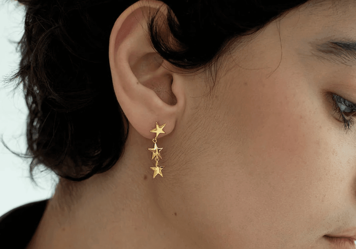 How to Wear Statement Earrings Like a Style Pro