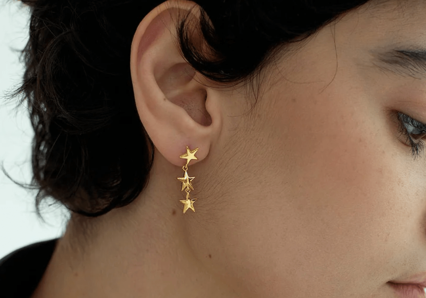 How to Wear Statement Earrings Like a Style Pro