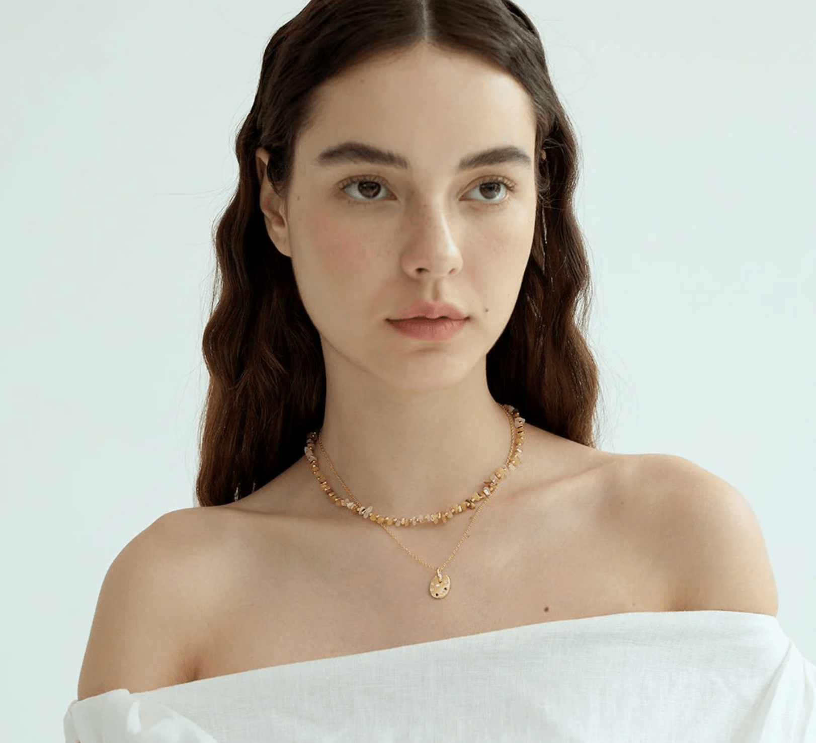 10 Ways to Style Necklaces with Everyday Outfits