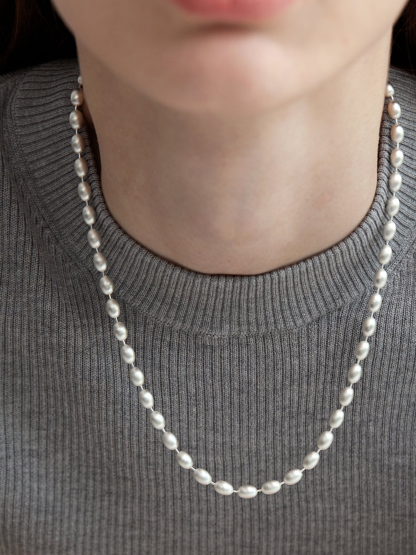 What are the different pearl shapes?