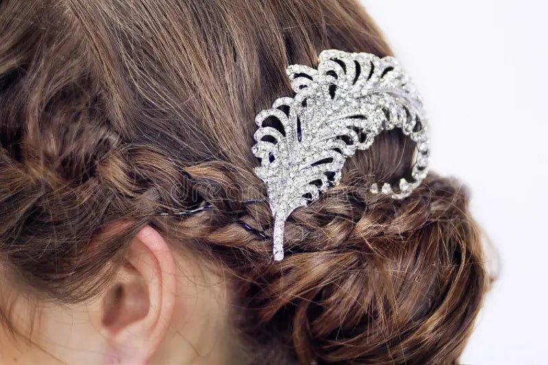 How to Wear a Brooch in Your Hair: Elegant Styling Ideas & Tips