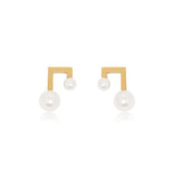Note Motif Pearl Stud Earrings