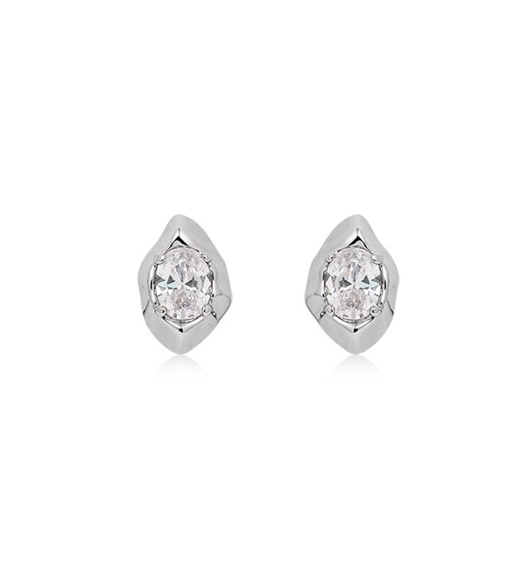 Molten Oval Zirconia Earrings