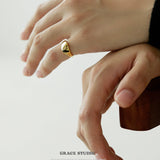 Sculpted Teardrop Adjustable Ring
