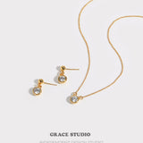 Radiance Round Zirconia Pendant Necklace