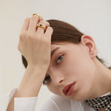 Heartline Curve Ring