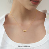 Pebble Curve Pendant Necklace