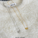 Pebble Curve Pendant Necklace