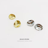 Ripple Form Stud Earrings