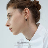 Gloss Curve Pearl Stud Earrings
