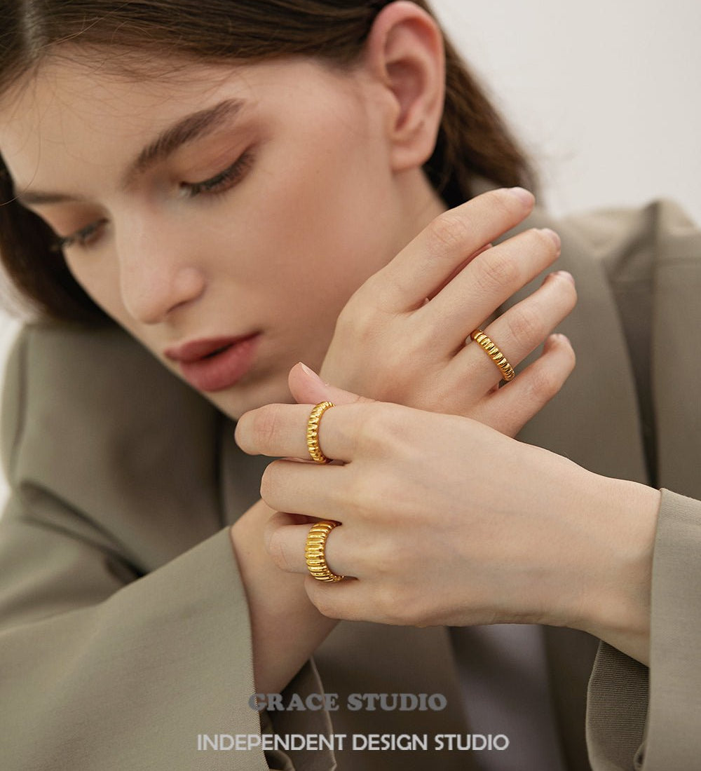 Ripple Edge Band Ring
