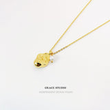 Molten Pearl Face Pendant Necklace