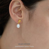 Textured Medallion Pearl Drop Earrings