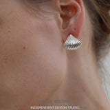 Shell Ripple Stud Earrings