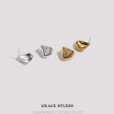 Shell Ripple Stud Earrings