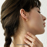 Crossbar Oval Hoop Earrings