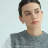 Glossy Bean Curve Stud Earrings