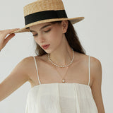 Molten Frame Pearl Pendant Necklace
