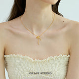 Ribbon Twist Pendant Necklace