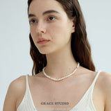 Lustrous Shell Bead Choker Necklace