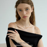 Tapered Zircon Curve Pendant Necklace