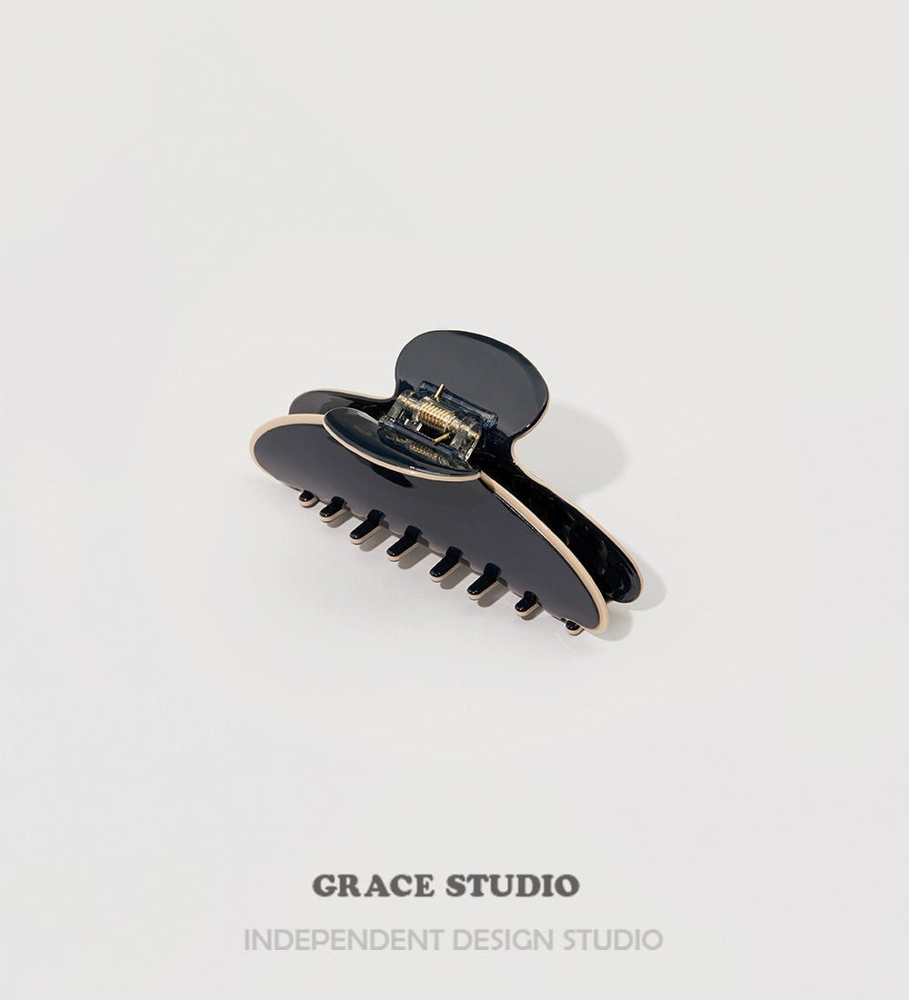Curved Beige Banana Claw